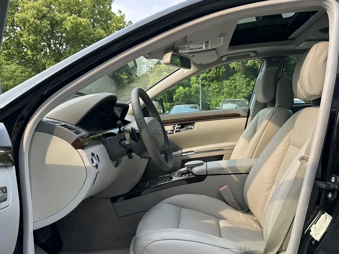 Mercedes-Benz S-Class 2010 S 300 L Premium фото 7