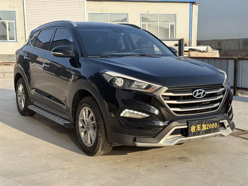Hyundai Tucson 2015 1.6T Dual Clutch 2WD Smart фото 3