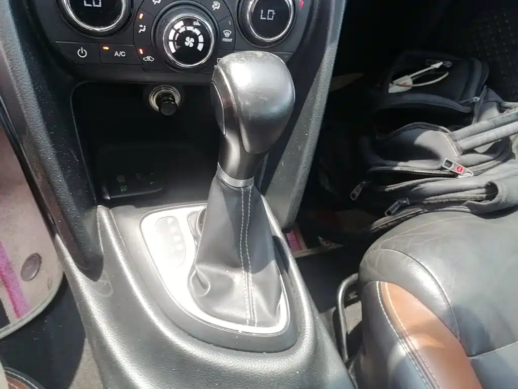 Fiat Viaggio 2016 2015 1.4T Auto Sport Edition