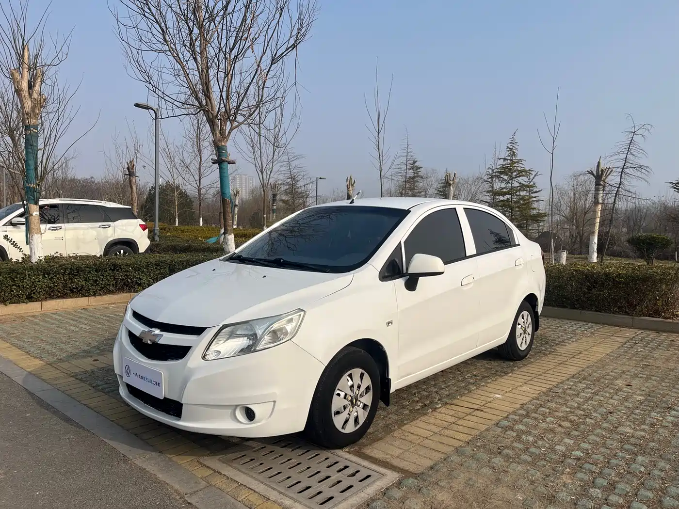 Chevrolet Sail 2013 Sedan 1.2L Manual Fashion Edition фото 2