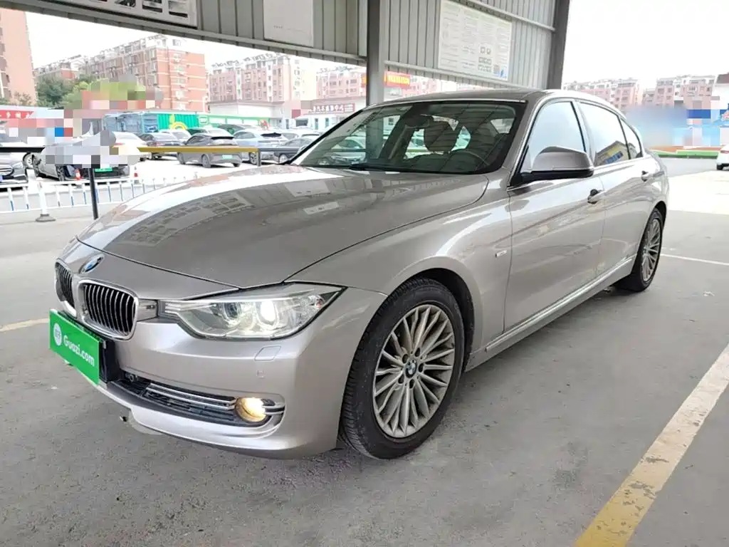 Фото 2 - BMW 3 Series