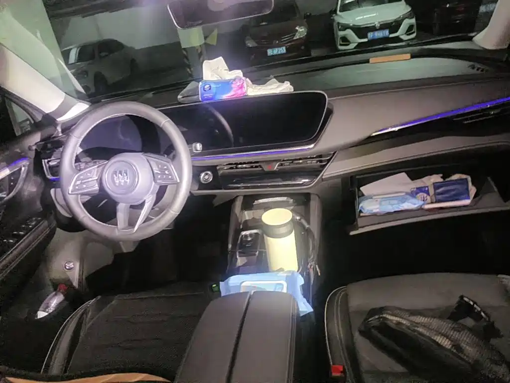 Buick Envision Plus 2025 2025 Enclave Plus 28T 2WD Platinum Edition