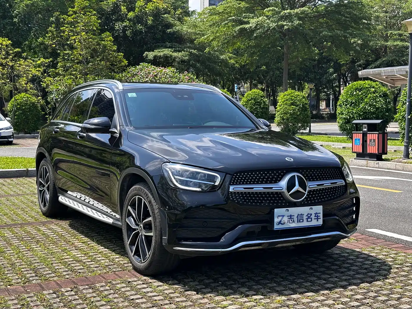 Mercedes-Benz GLC 2021 GLC 300 L 4MATIC Sporty фото 6