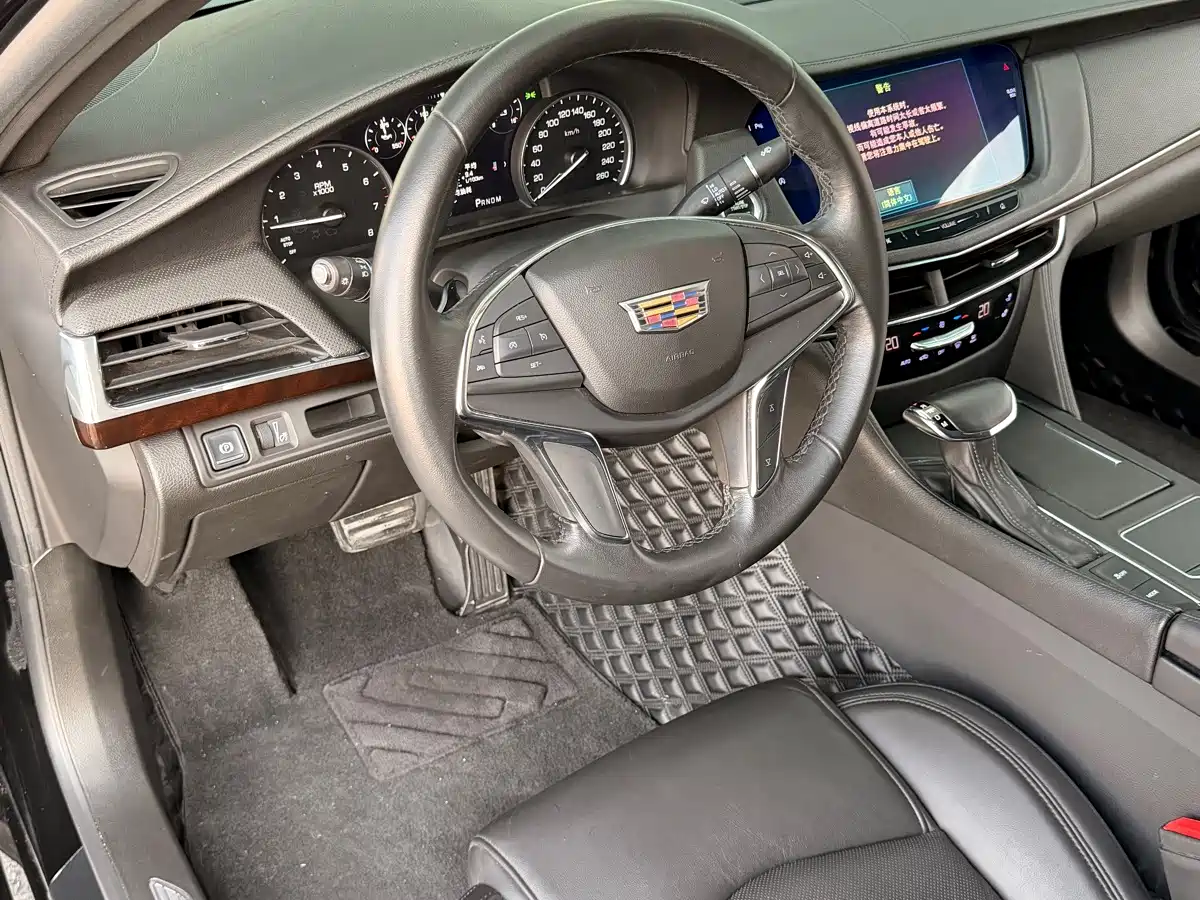 Фото 5 - Cadillac CT6