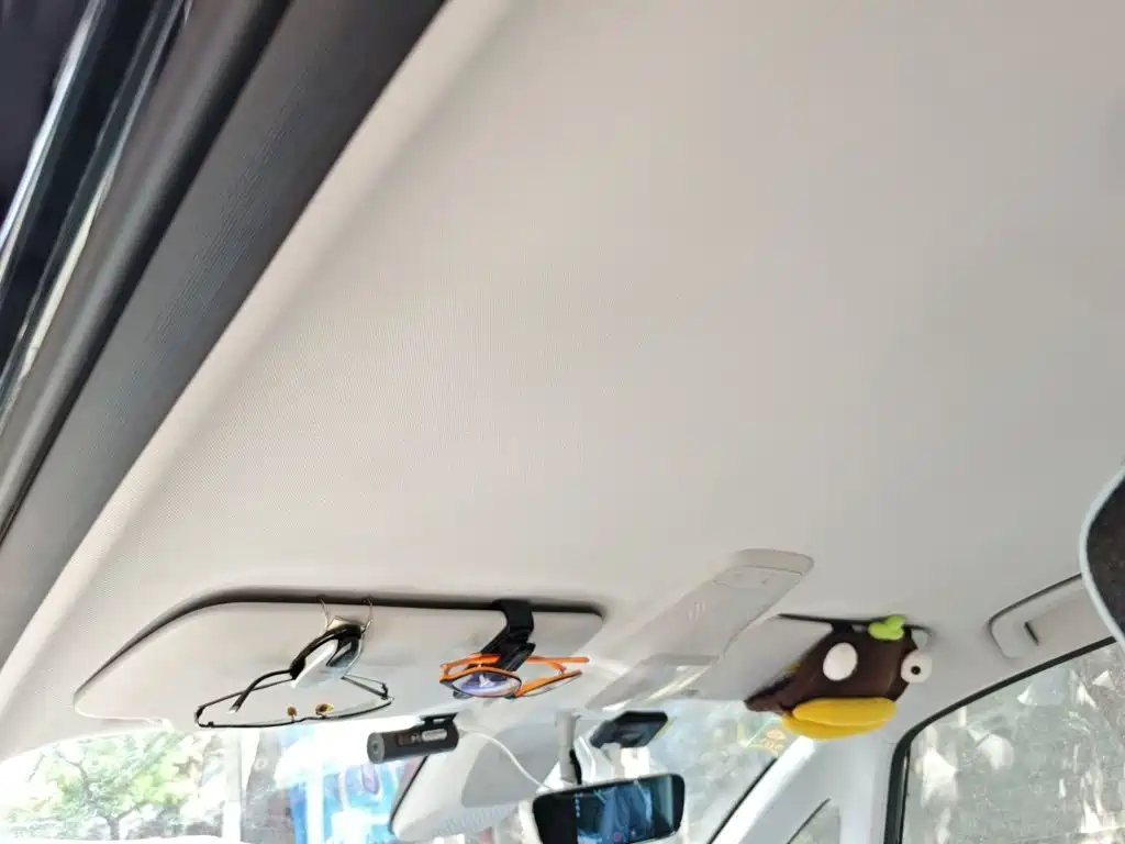 Baojun E300 2020 2020 Interstellar Future Edition