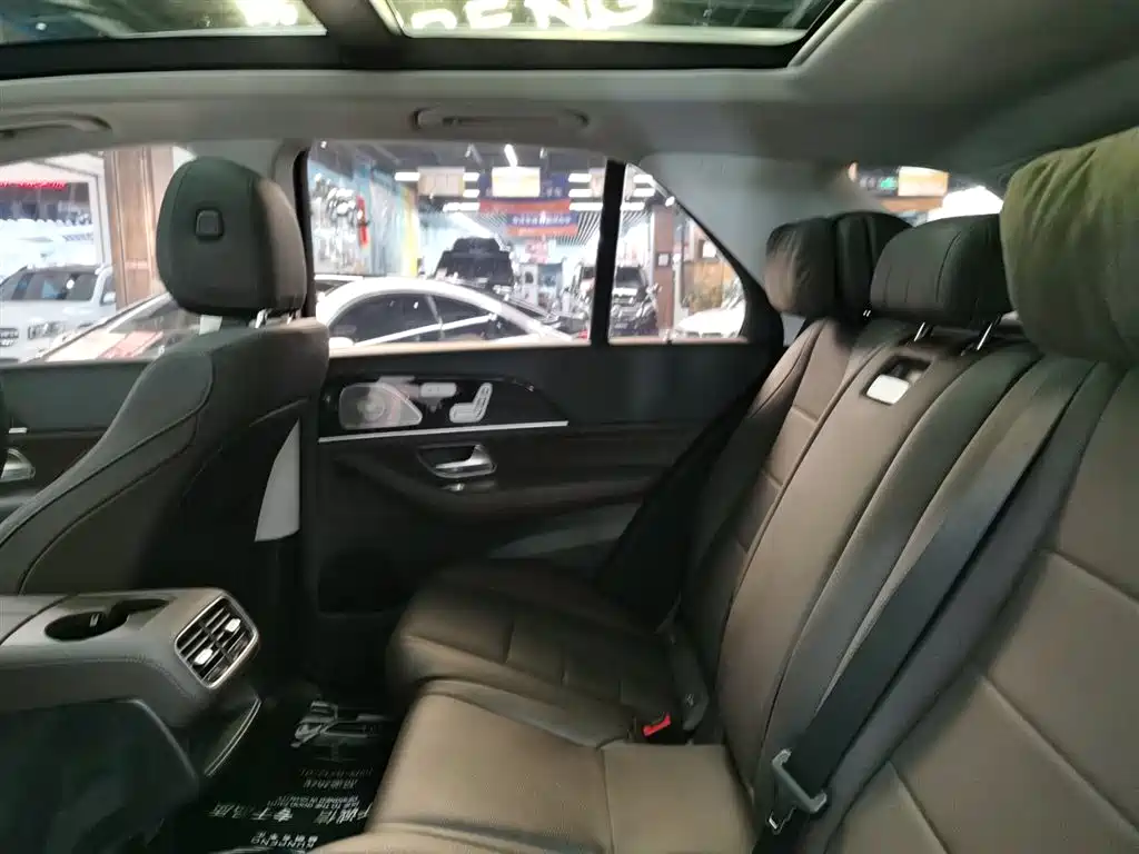 Mercedes-Benz GLE 2023 GLE 350 4MATIC Fashion фото 7