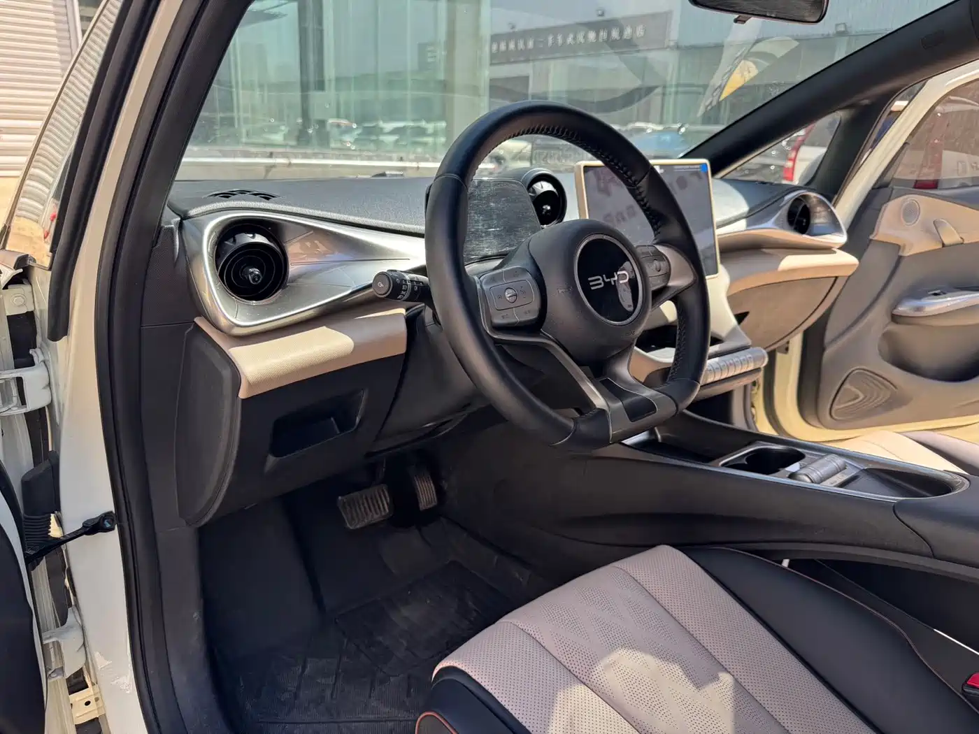 BYD Dolphin 2026 2025 420km Freedom Edition