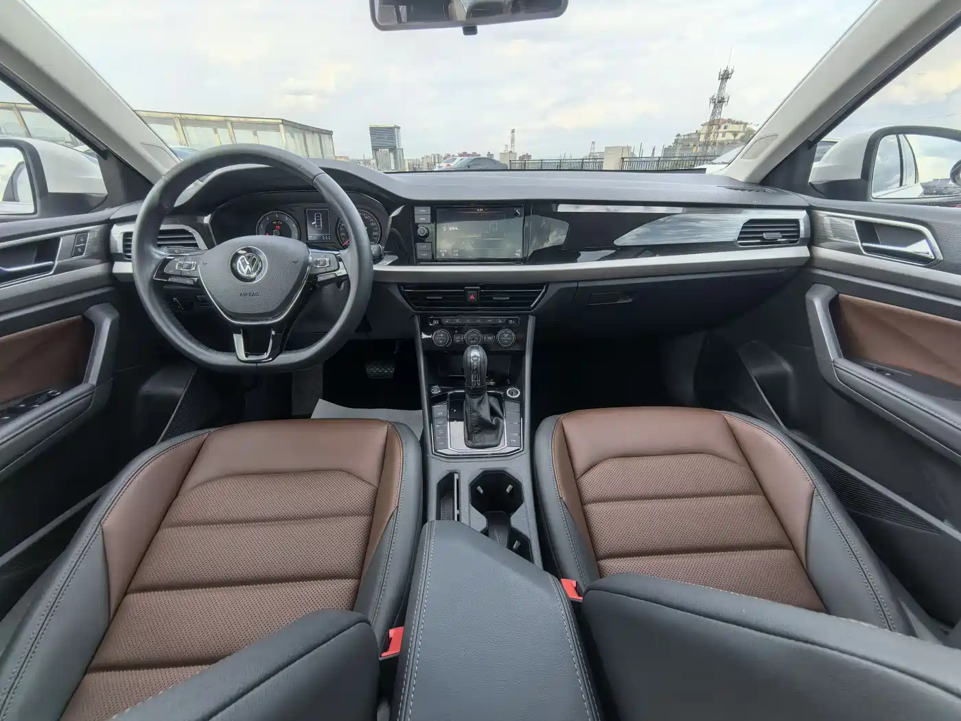 Volkswagen Lavida 2019 280TSI DSG Luxury Edition China VI фото 8
