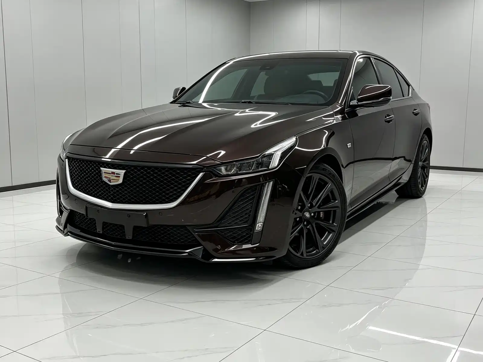 Фото 2 - Cadillac CT5