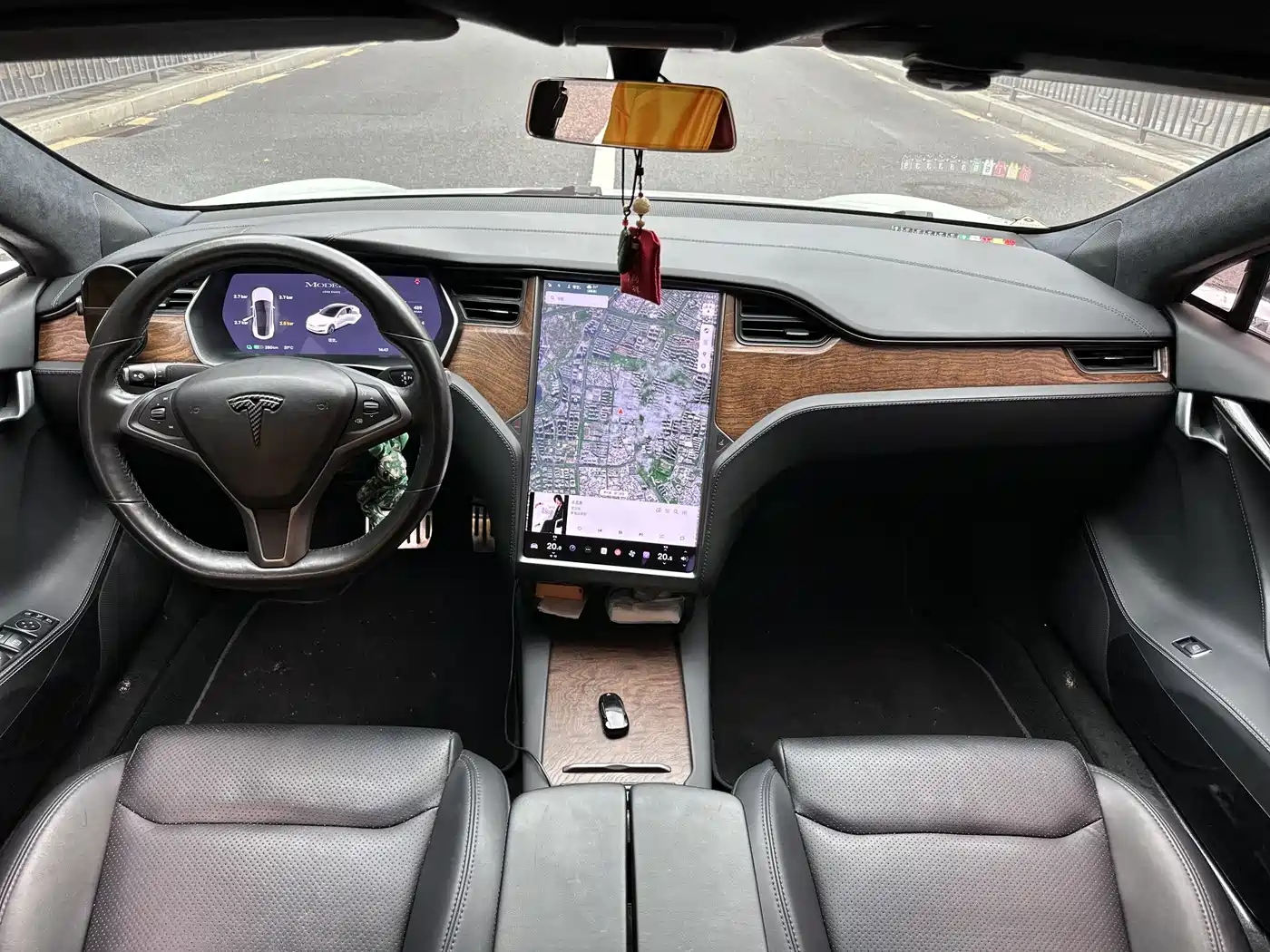 Tesla Model S 2020 2019 Long Range Version