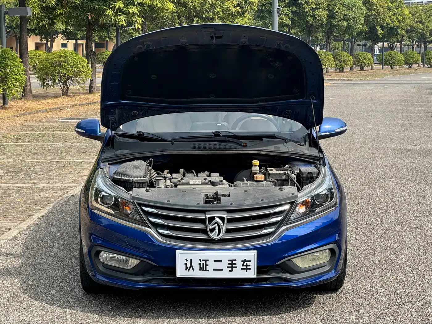 Baojun 310W 2018 2017 1.5L Manual Fashion Edition (China V)