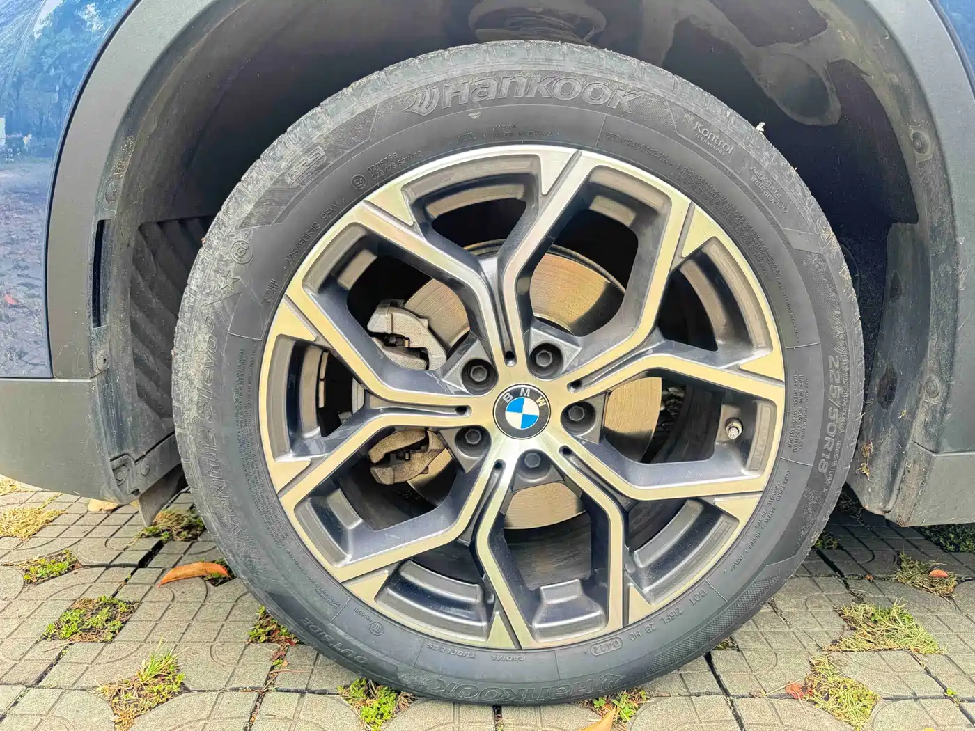 BMW X1 2022 sDrive20Li Premium фото 24