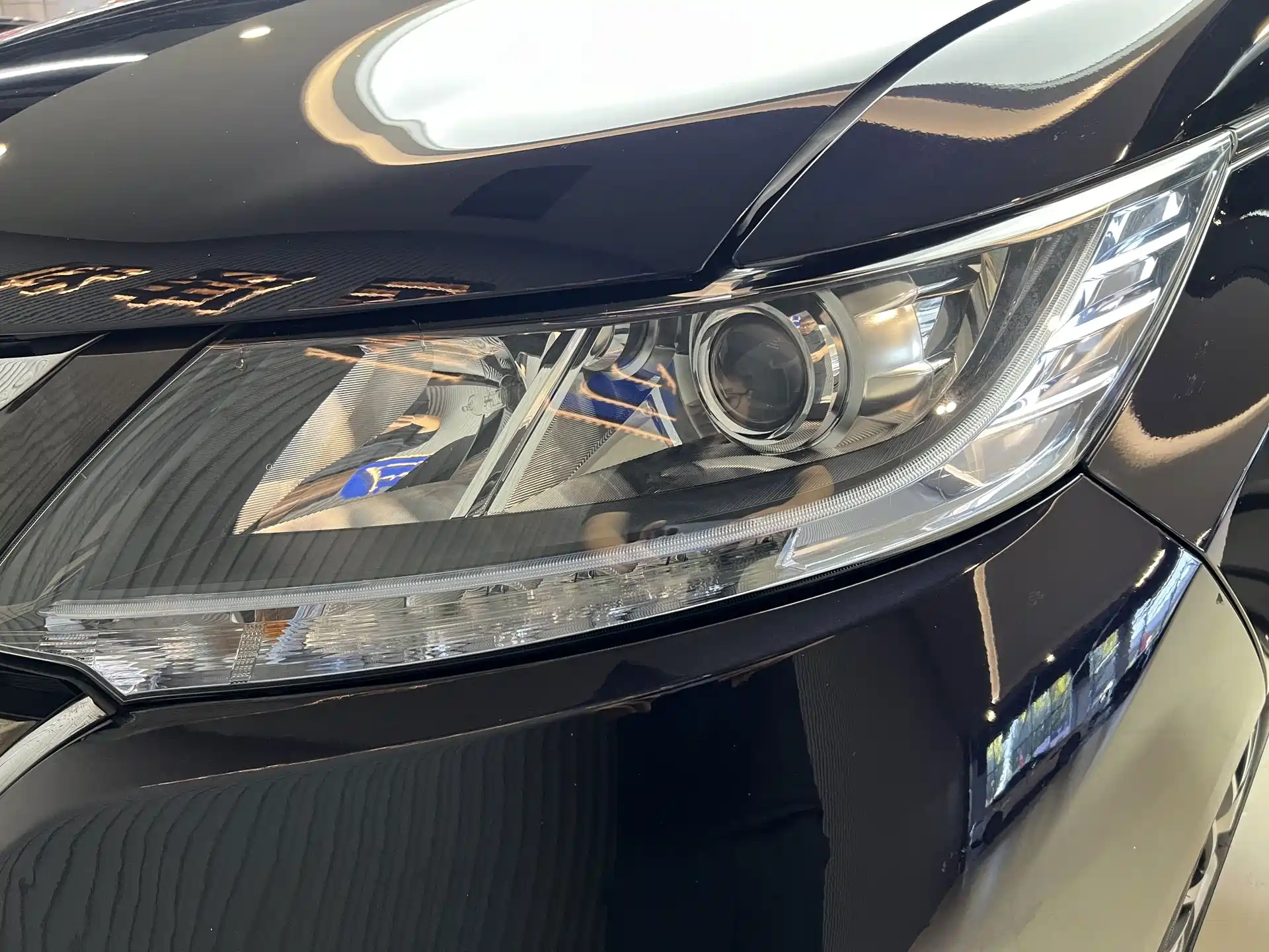 Photo 17 - Honda Odyssey