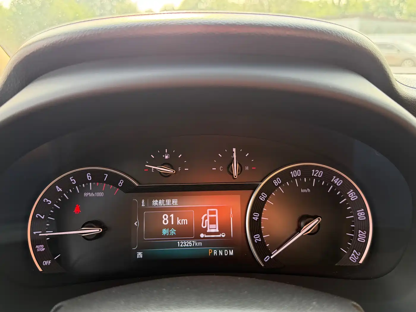 Buick GL8 2017 ES 28T Luxury China V фото 11