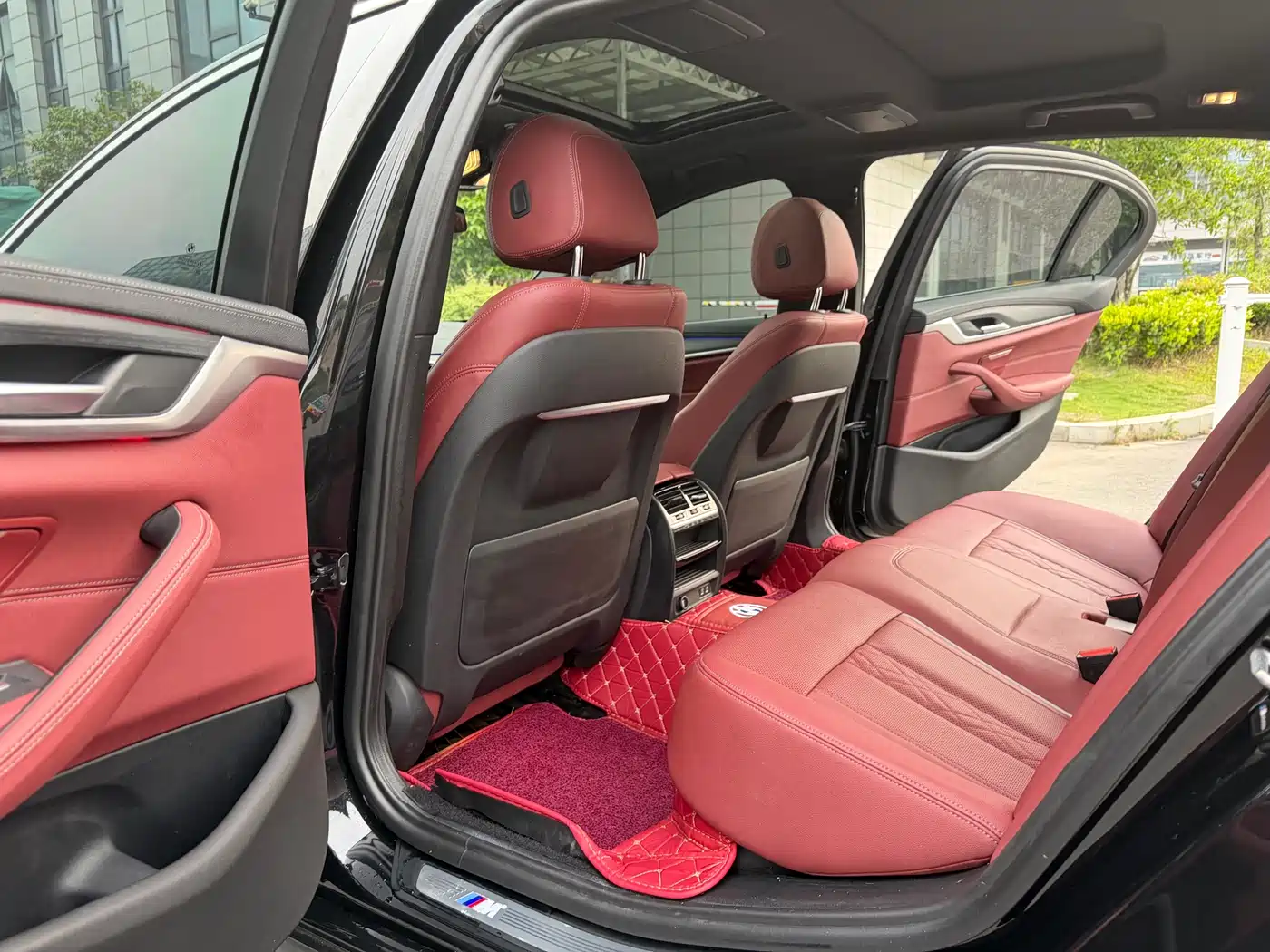 BMW 5 Series 2021 530Li Leading M Sport Package фото 7