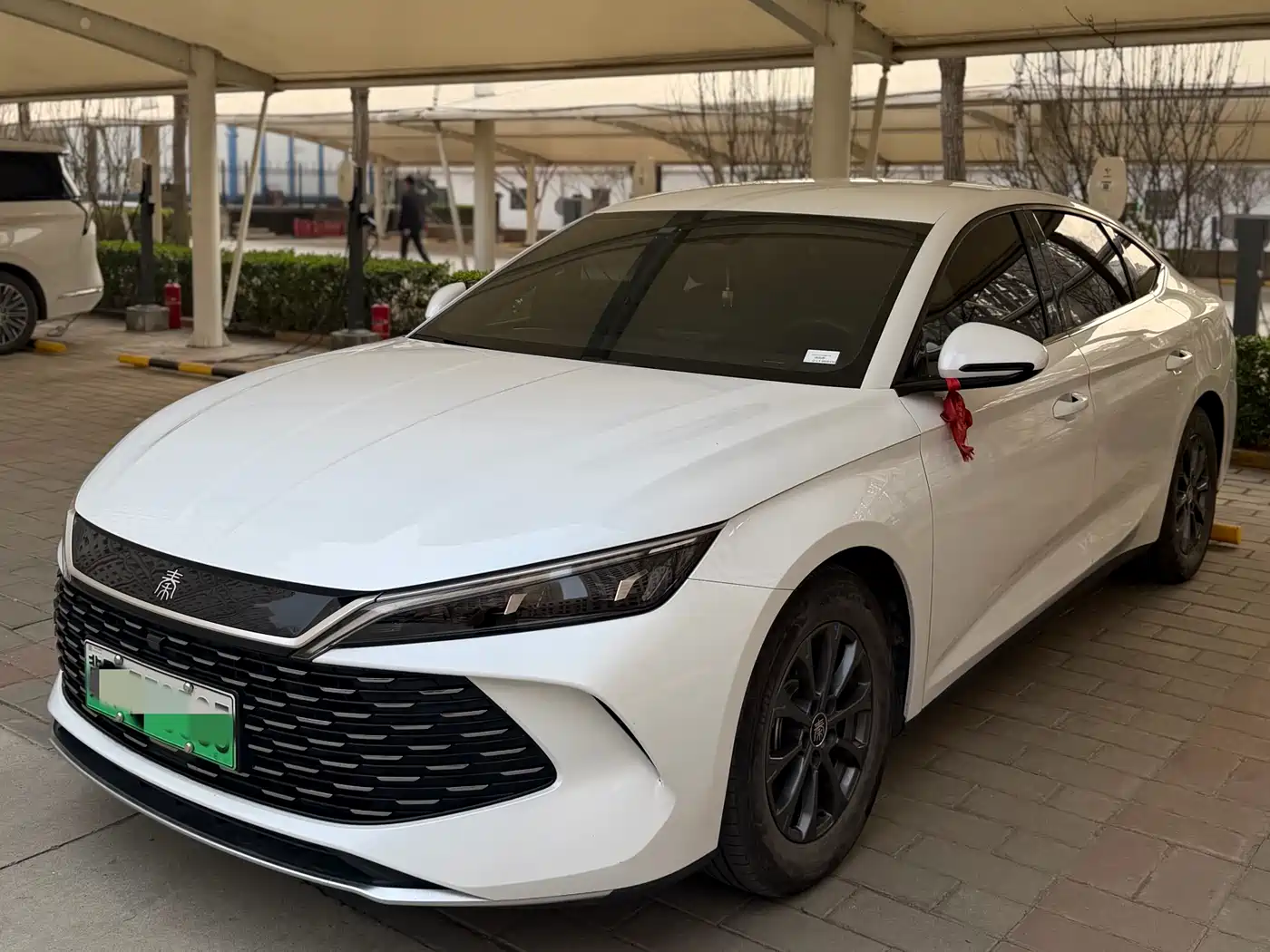 BYD Qin L 2024 DM-i 80KM Leading Edition