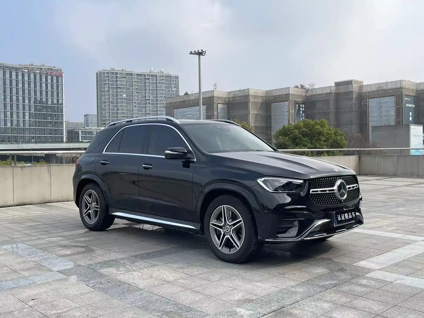 Mercedes-Benz GLE 2024 GLE 450 4MATIC Fashion фото 3