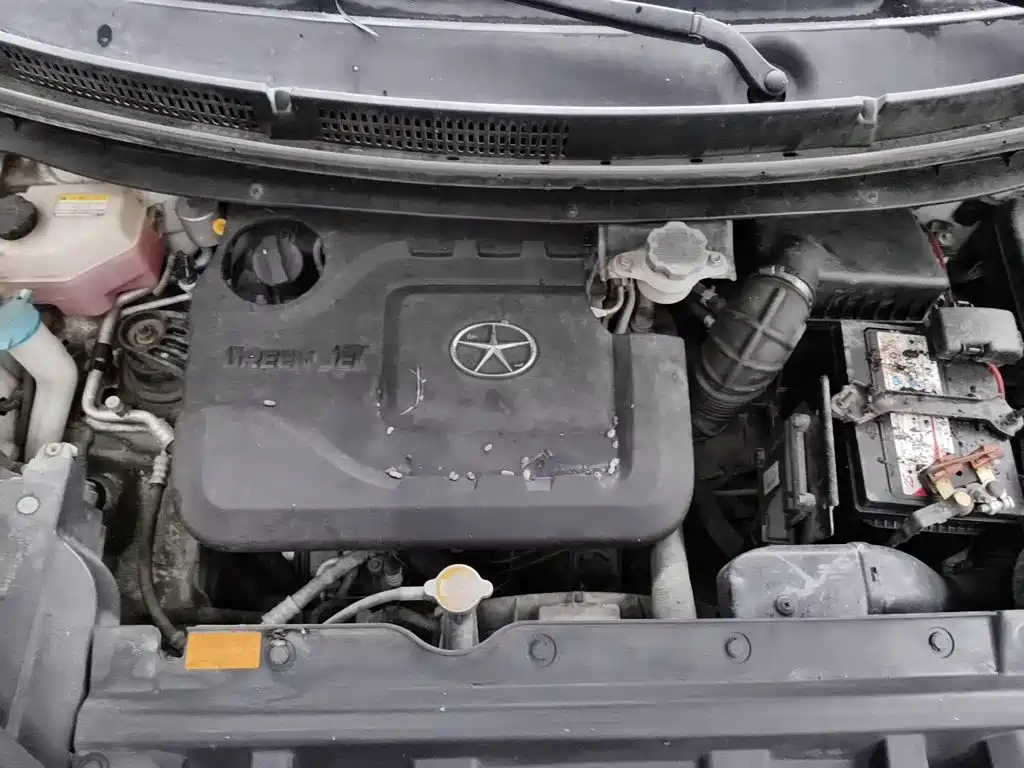 JAC Refine S3 2014 2014 1.5L CVT Luxury Smart