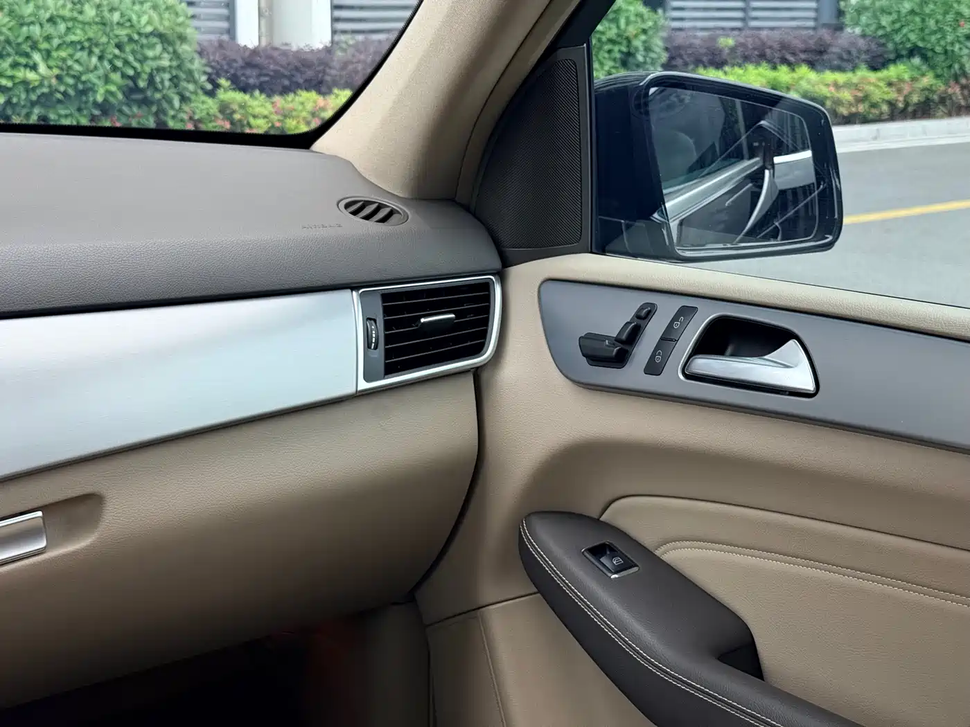 Mercedes-Benz M-Class 2012 ML 300 фото 18