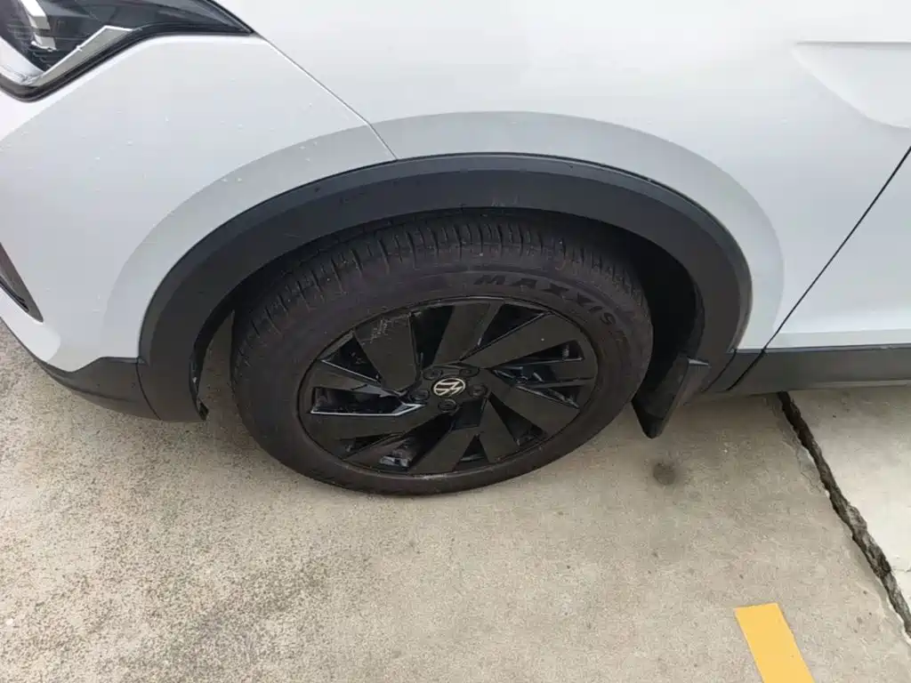 Volkswagen Tharu 2026 2026 New Sharp 300TSI Aspiration Edition