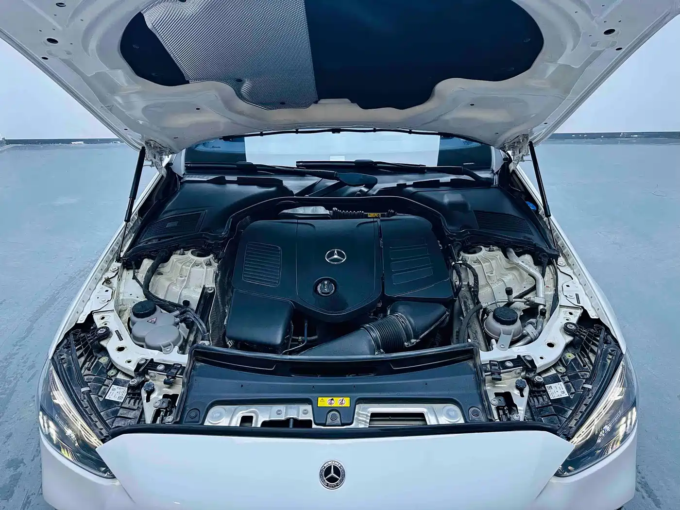 MERCEDES-BENZ C CLASS