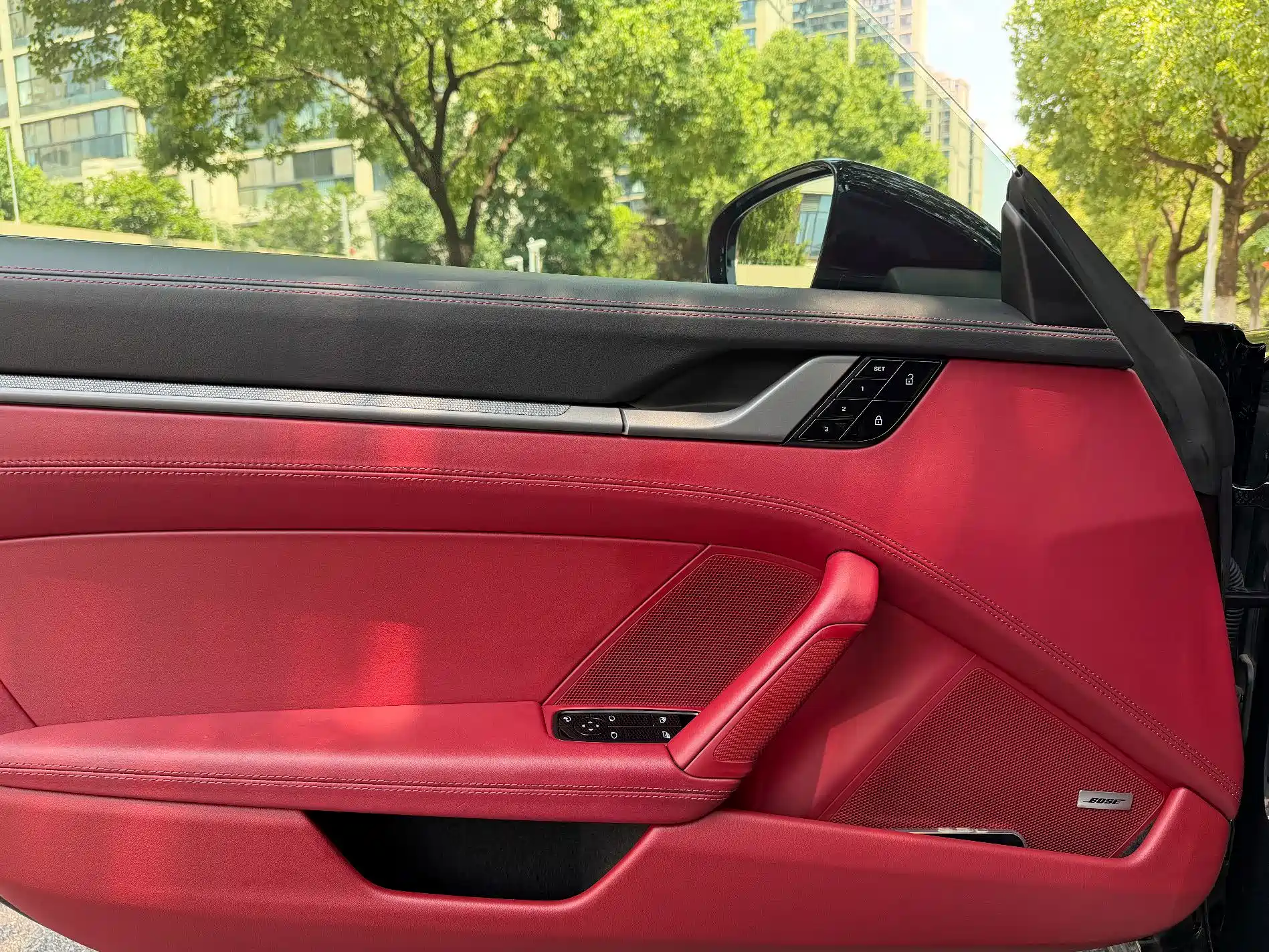 Photo 7 - Porsche 911