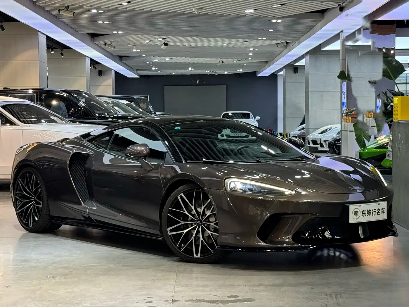 McLaren GT 2023 2022 4.0T Standard