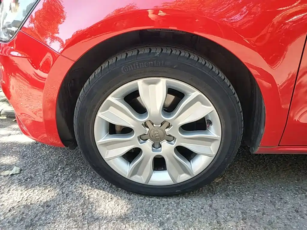 Photo 23 - Audi A1