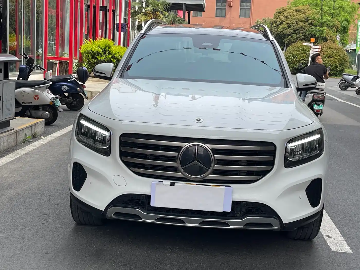 Mercedes-Benz GLB 2023 Facelift GLB 200 Dynamic фото 2