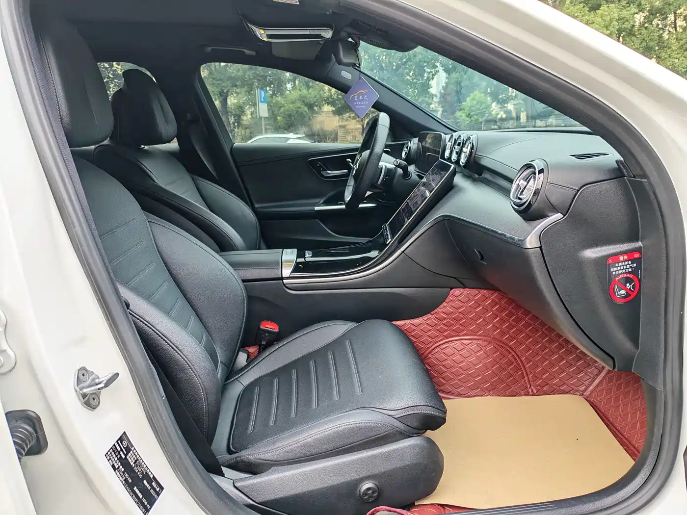Mercedes-Benz C-Class 2023 Facelift II C 260 L Sport Edition фото 10