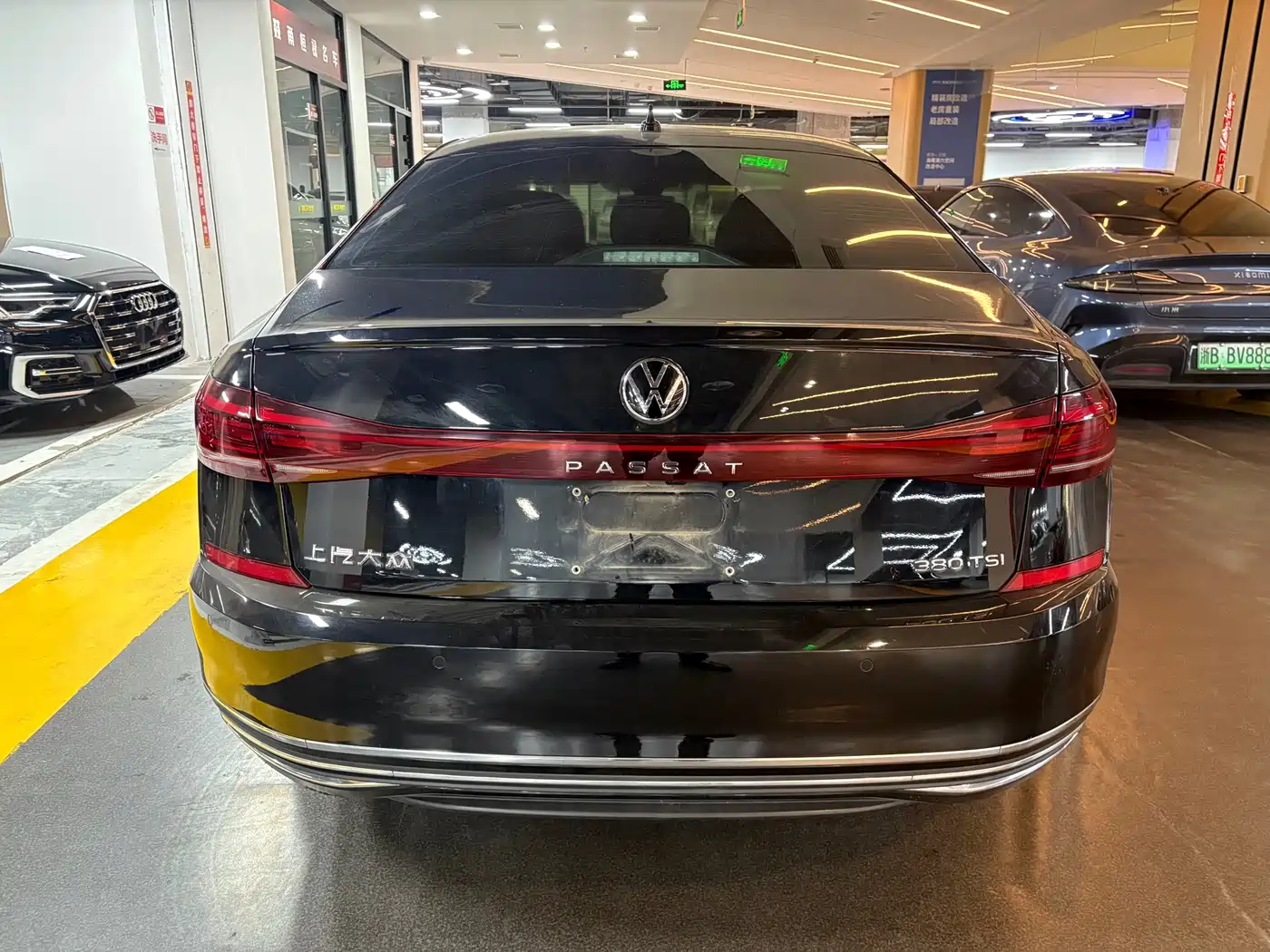VOLKSWAGEN PASSAT