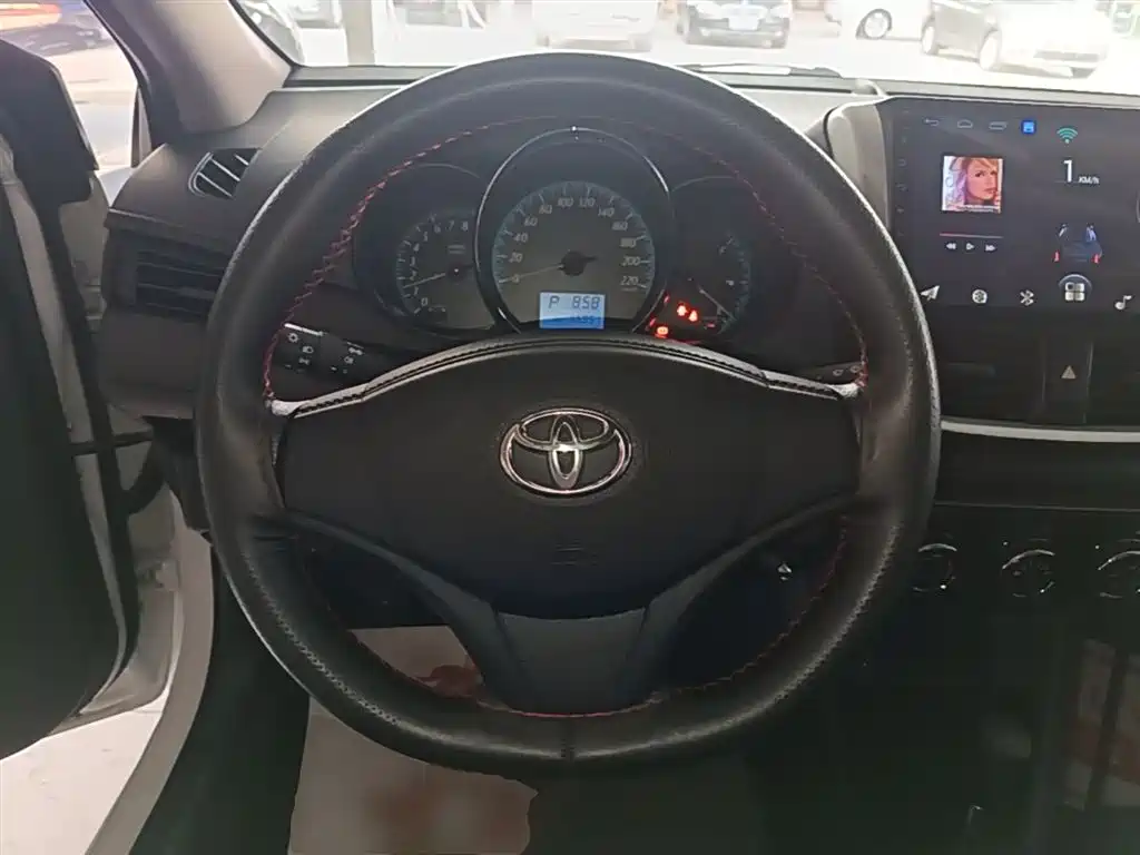 Toyota YARiS L Zhi Xiang 2019 1.5E CVT Charming China VI фото 11