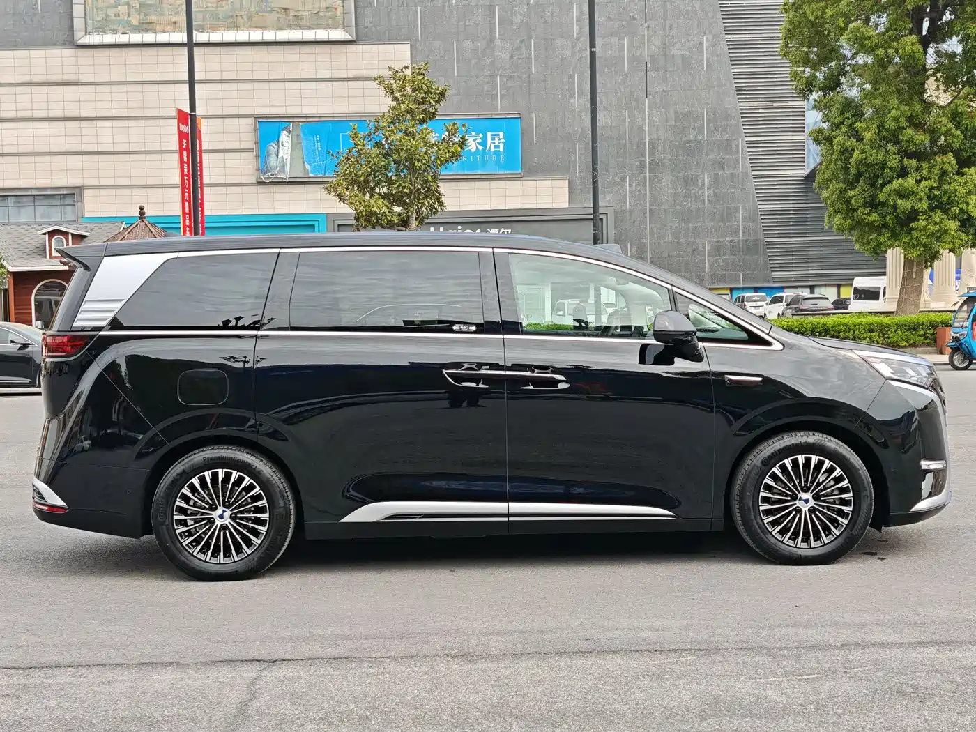 Denza D9 2025 Model DM-i Smart Drive Edition 1020 AWD Flagship фото 4