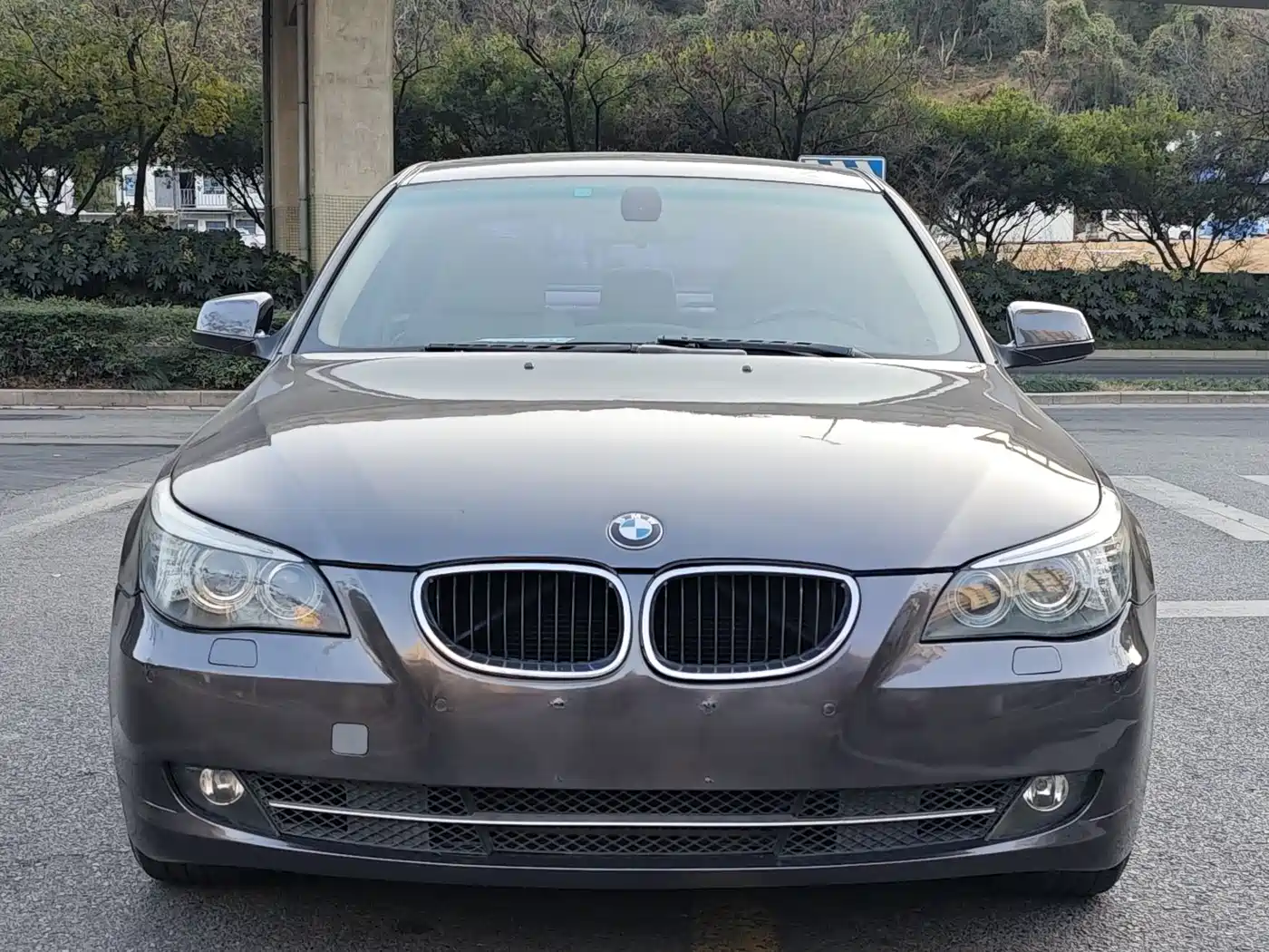 BMW 5 Series 2009 Model 523Li Premium фото 8