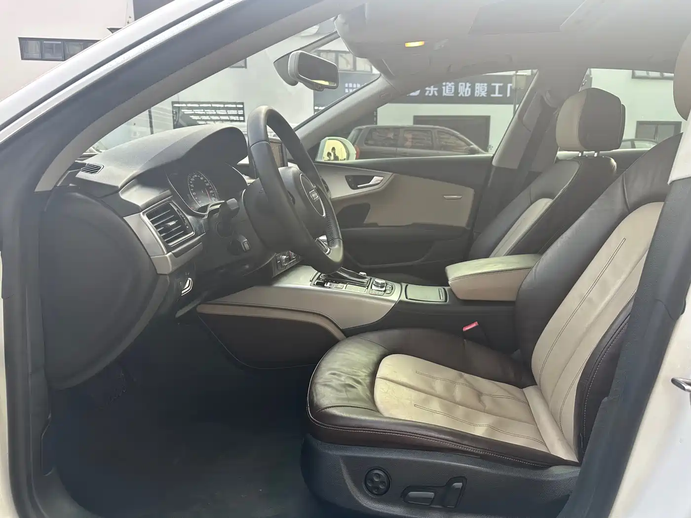 Audi A7 2014 35 FSI quattro Technology Edition фото 6