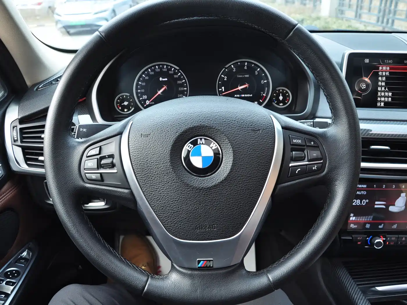 BMW X5 (Import) фото 8