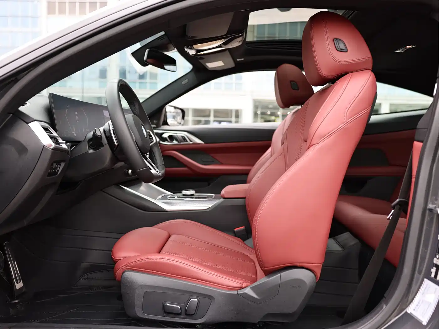 BMW 4 Series 2024 430i M Sport Shadow Edition фото 4