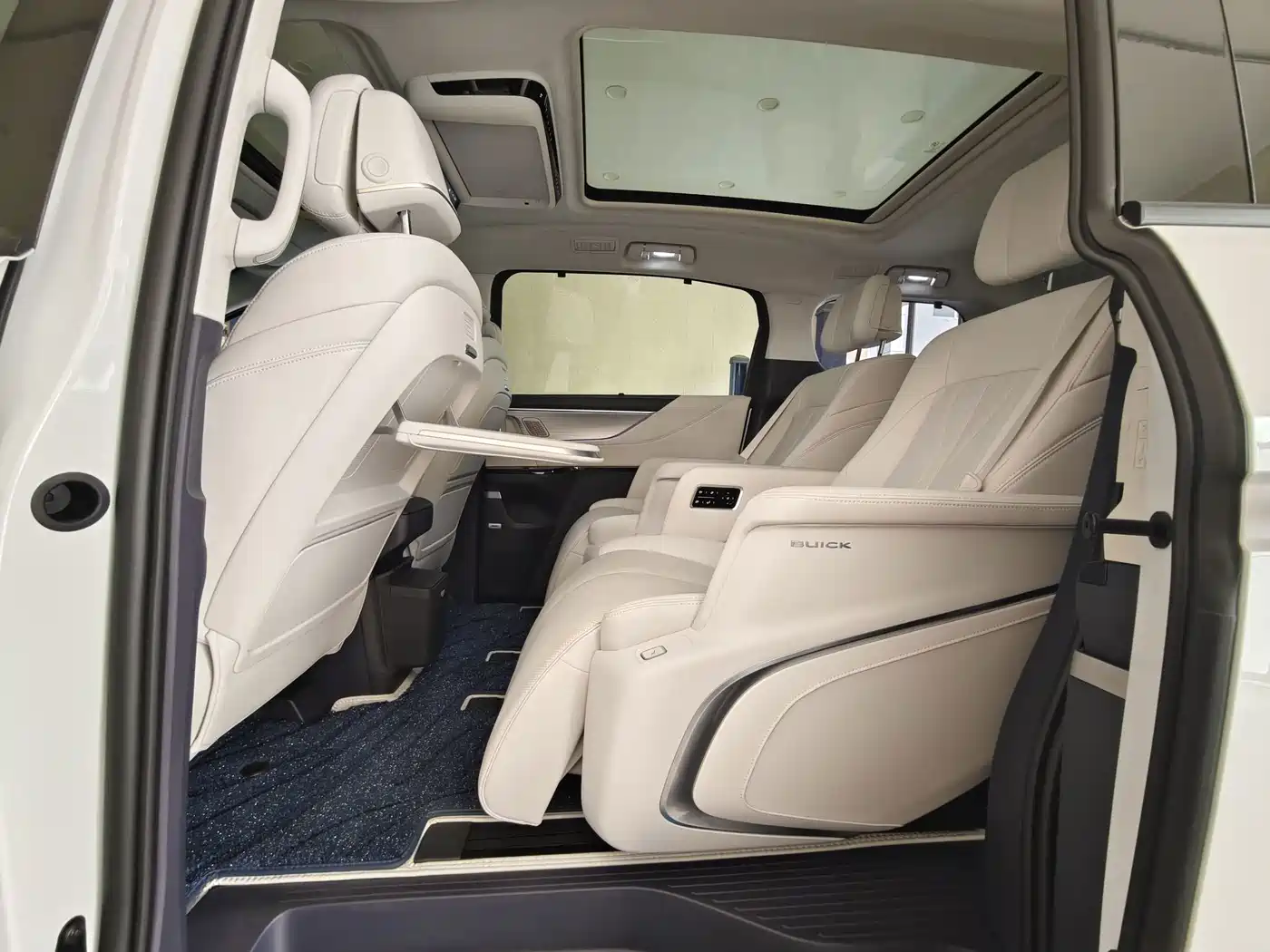 Buick GL8 2026 2026 Luzun Luxury Edition