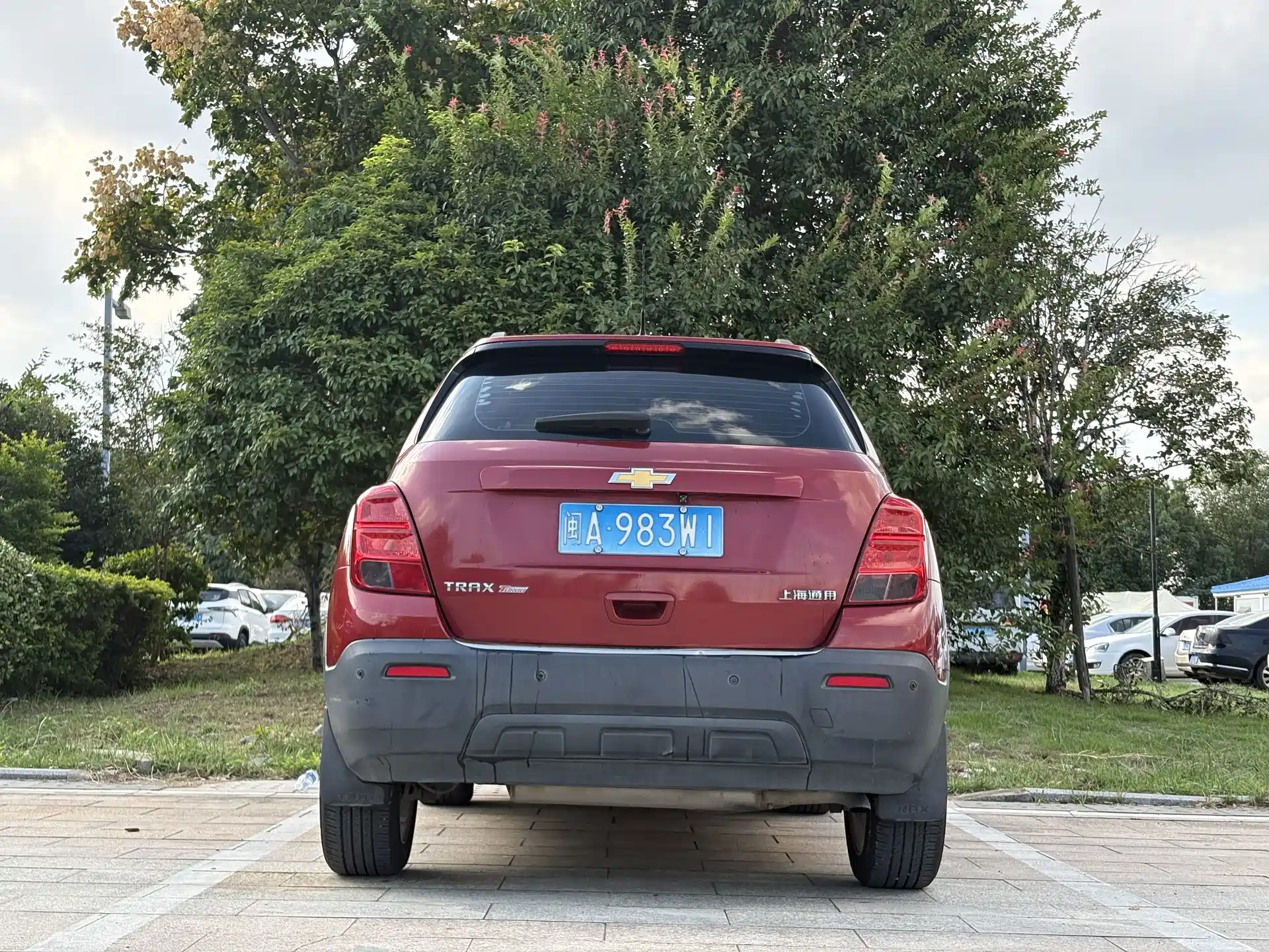 Photo 5 - Chevrolet Trax