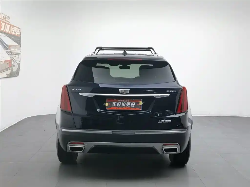 CADILLAC XT5