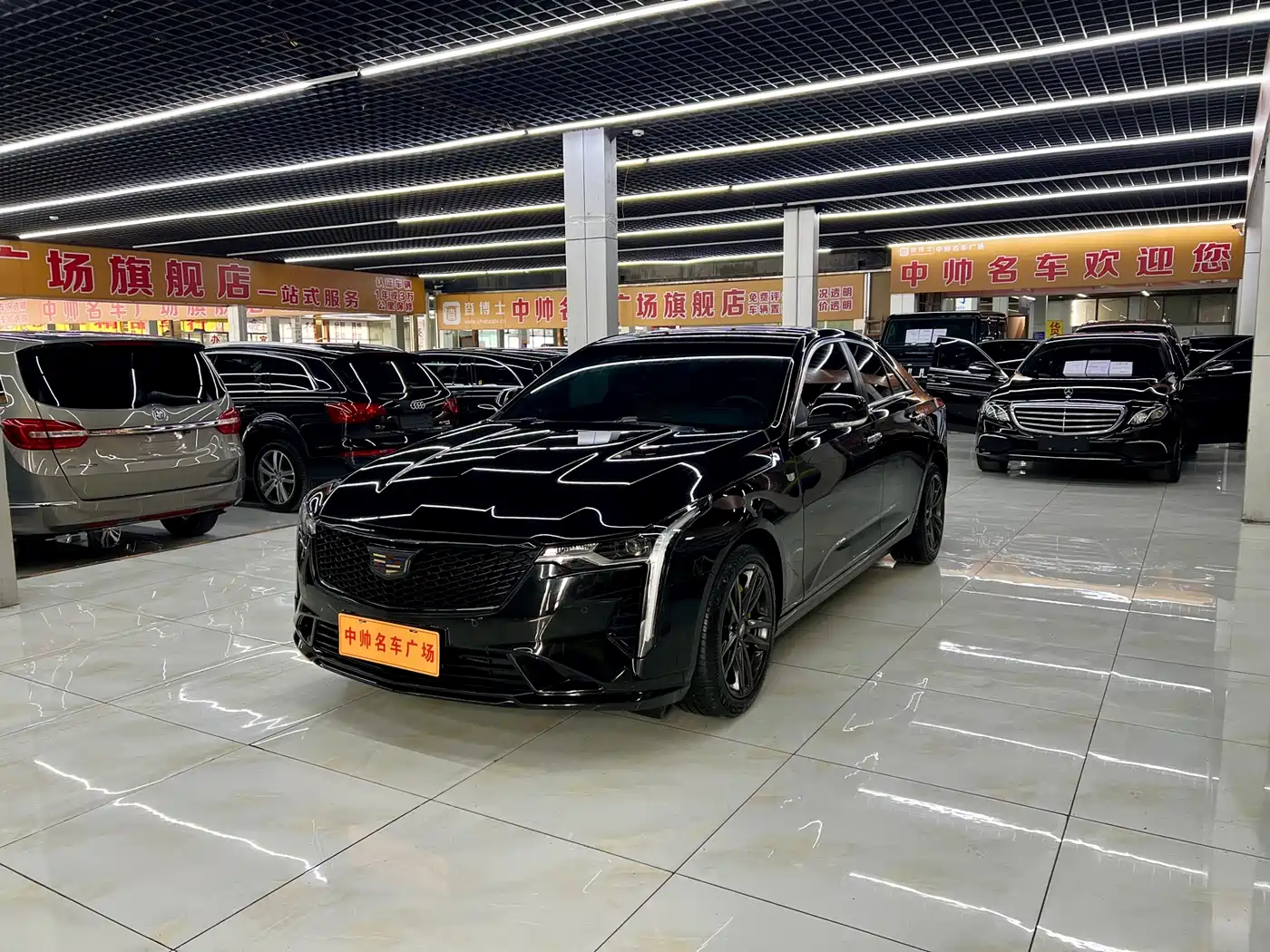 CADILLAC CT4