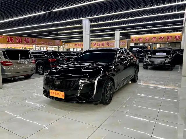 CADILLAC CT4