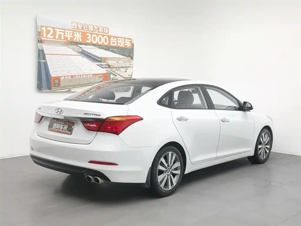 Hyundai Mistra 2014 1.8L Auto Premium DLX фото 2