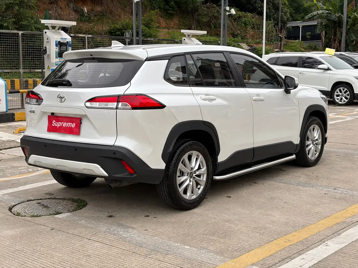 Toyota Corolla Cross 2024 Model 2.0L Pioneer Edition фото 8