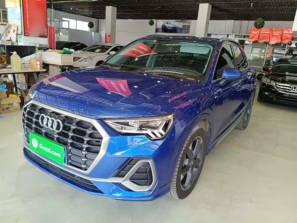 Audi Q3 2019 40 TFSI Fashion Dynamic