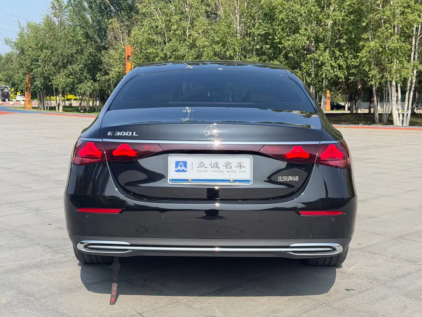 Mercedes-Benz E-Class 2025 2025 E 300 L Fashion