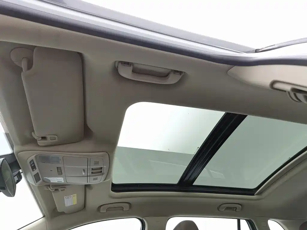 Фото 14 - Buick Envision Plus