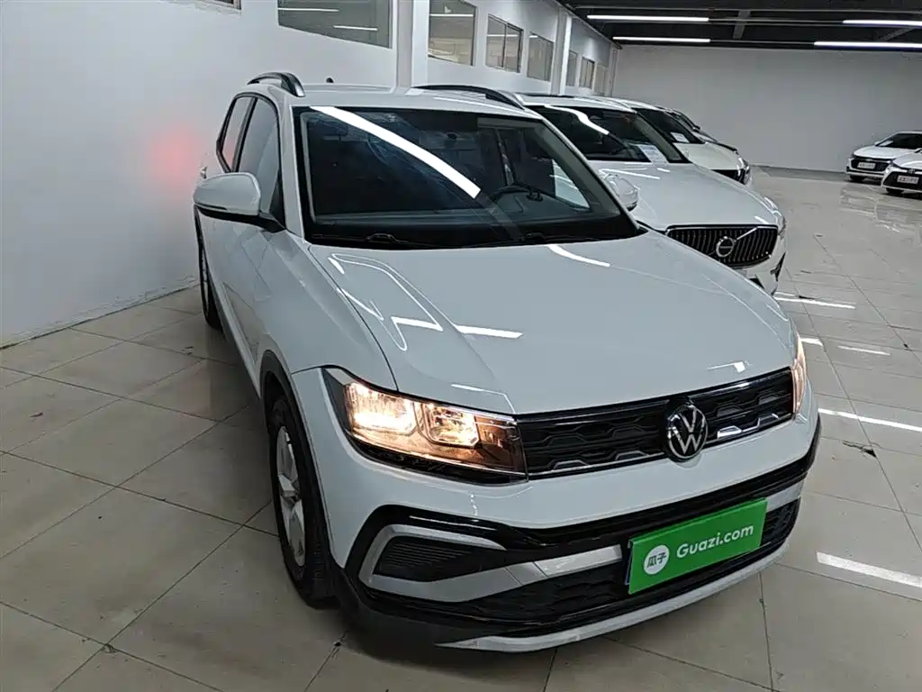 VOLKSWAGEN TU KAI