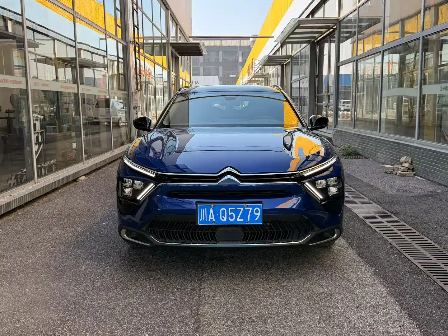 صورة 2 - Citroën Versailles C5 X