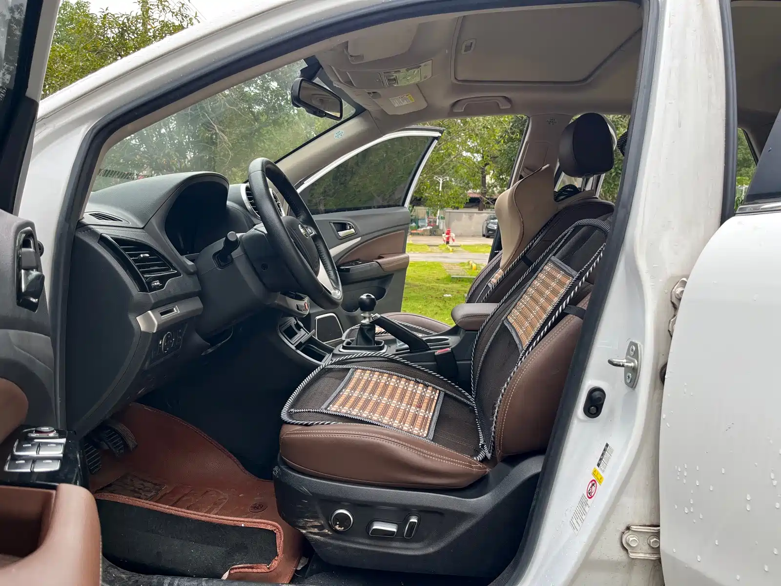 Фото 14 - BYD S7